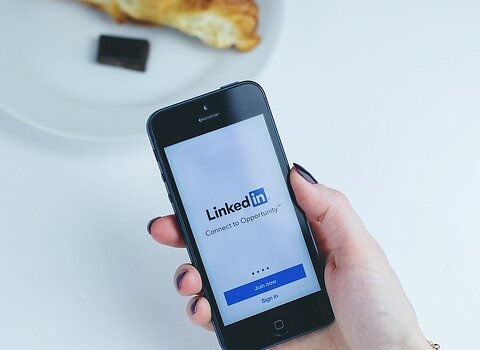 Hogyan legyen versenyképes a LinkedIn profilunk?
